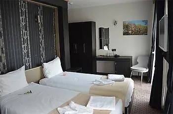 Royal Ramblas Hotel Kocaeli