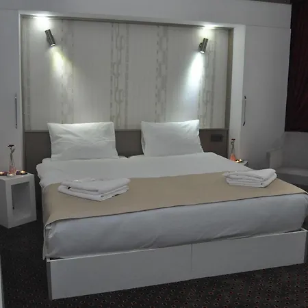 Royal Ramblas Hotel